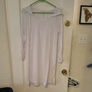 The Balance Collection | White Long Sleeve Dress